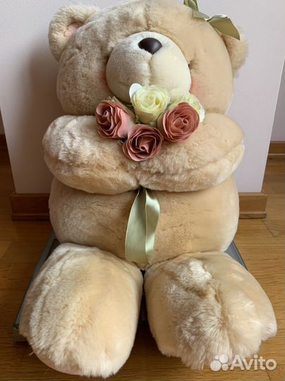 Большой плюшевый мишка Hallmark Англия