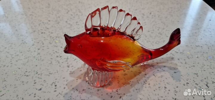 Рыбки стекло