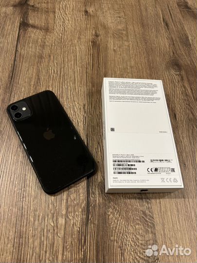 iPhone 11, 64 ГБ