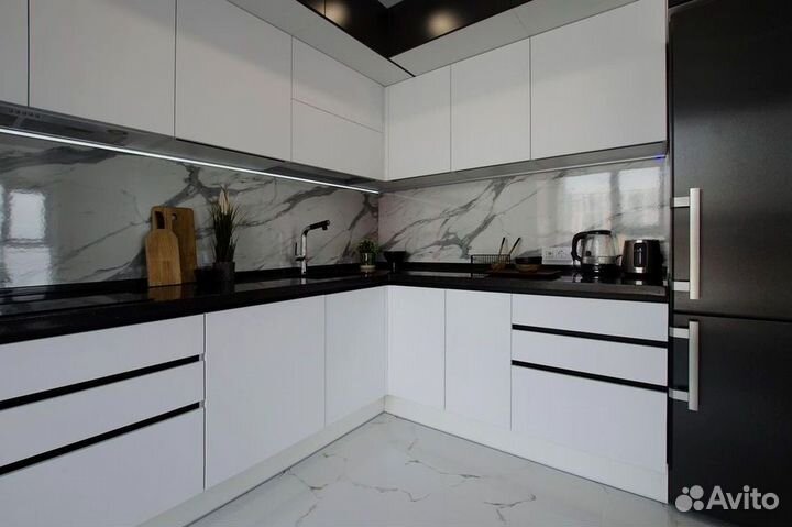 Угловая кухня с мдф фасадами