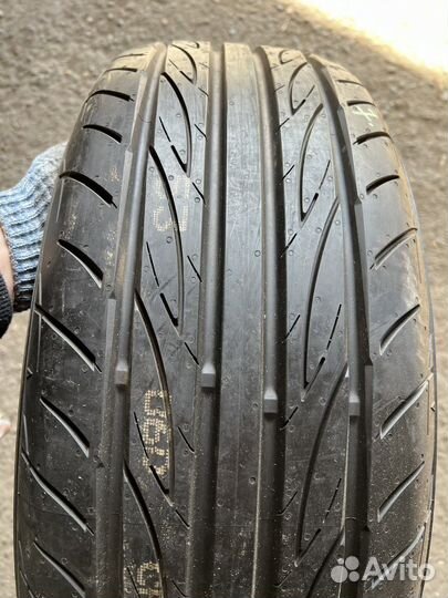 Yokohama Advan Fleva V701 205/55 R17