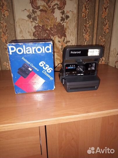 Фотоаппарат моментальной печати polaroid