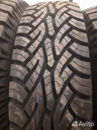 Continental ContiCrossContact AT 235/85 R16C Q