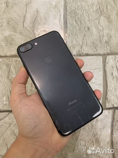 Телефон iPhone 7 plus 128gb Черный