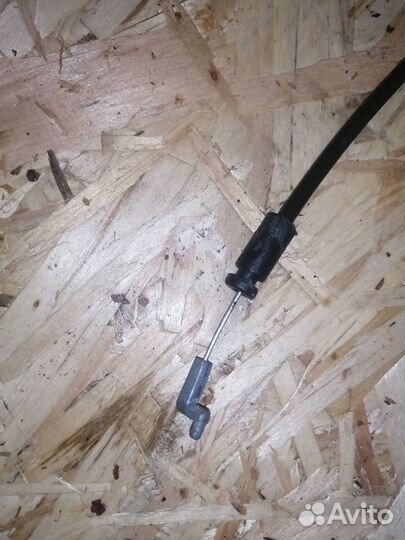 Трос замка двери задней правой мазда 3 бк седан