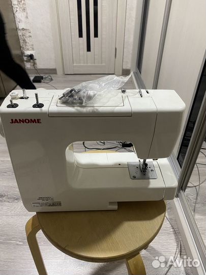 Швейная машинка janome 1225s новая