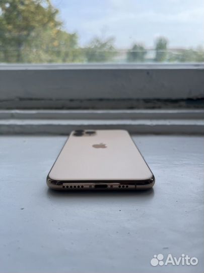 iPhone 11 Pro, 64 ГБ