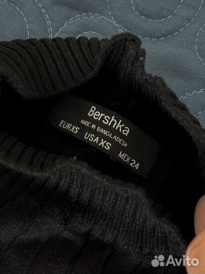 Водолазка Bershka