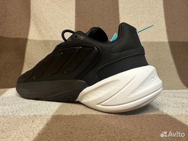 Оригинальные кроссовки Adidas Ozelia (gz4300)