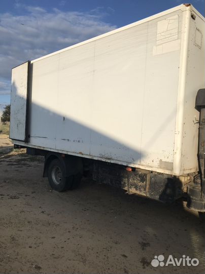 Будка с рефрижератором