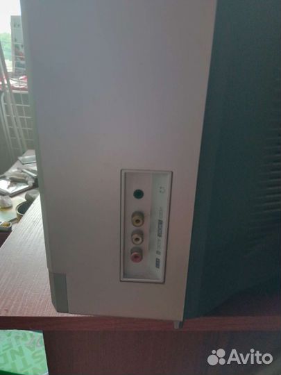 Телевизор бу LG