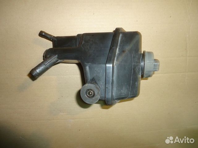 4EO422373N бачок гур Audi A8 D3