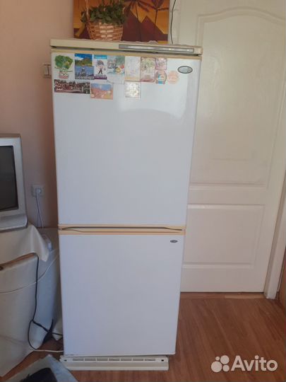Холодильник атлант двухкамерный