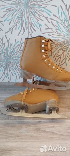Коньки фигурные 37/38 размер
