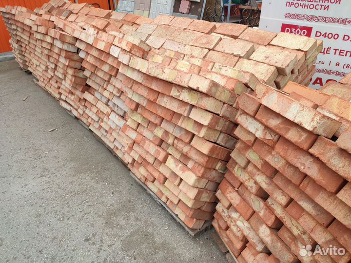 Кирпич