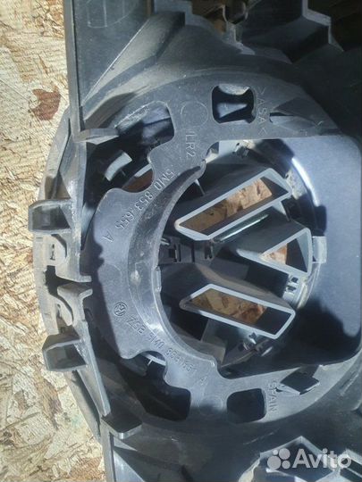 Решетка радиатора Volkswagen Golf plus 1.6 BLP