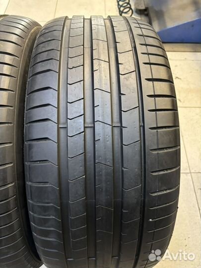 Pirelli P Zero 315/35 R20 и 275/40 R20