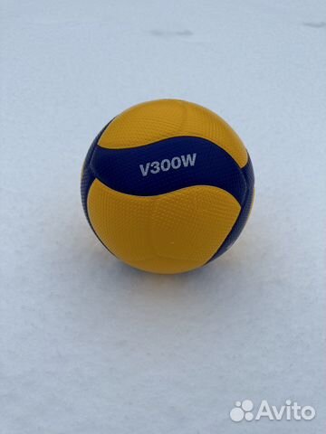 Волейбольный классический мяч Mikasa V300W