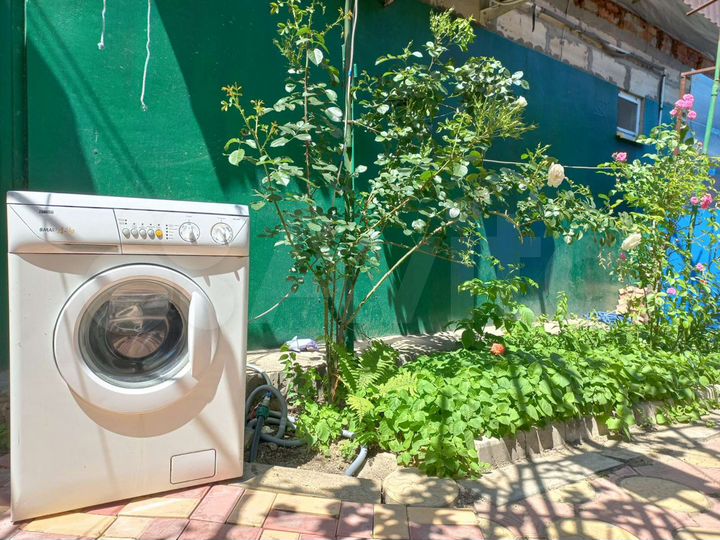 Дом 27 м² на участке 2,8 сот.