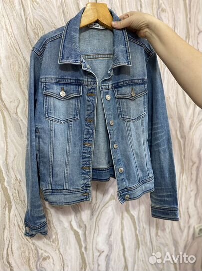 Джинсовая куртка zara xs -s