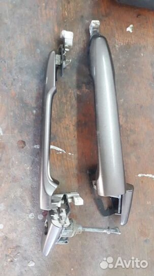 Ручка наружная Mitsubishi Outlander