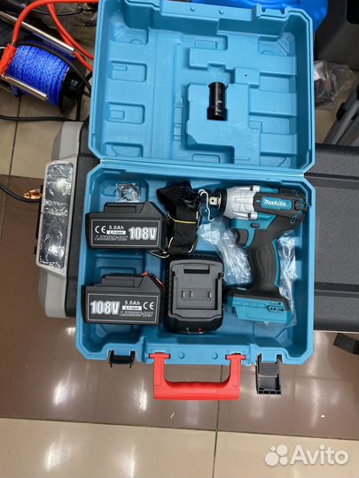 Гайковерт ударный аккумуляторный