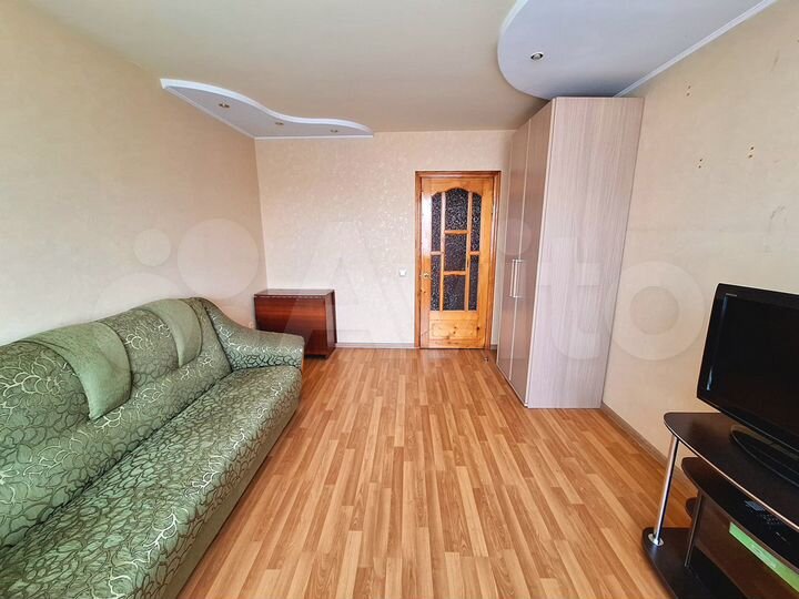 2-к. квартира, 51 м², 6/6 эт.