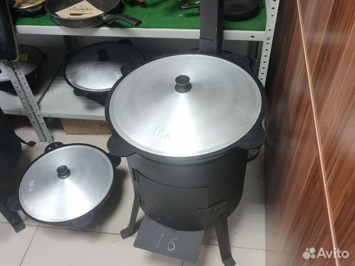 Казан чугунный с печкой под казан