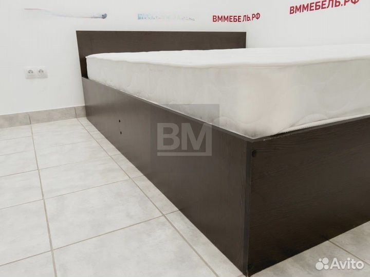 Кровать новая 160х200