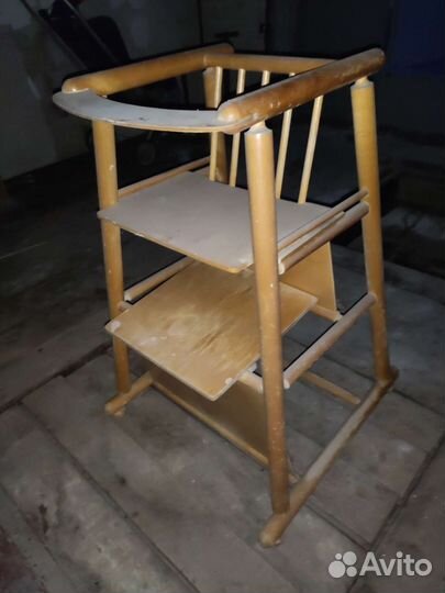 Стульчик детский для кормления