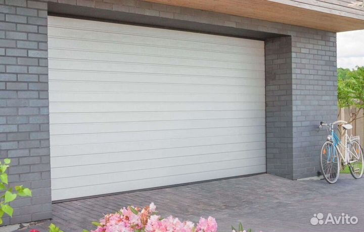 Секционные ворота