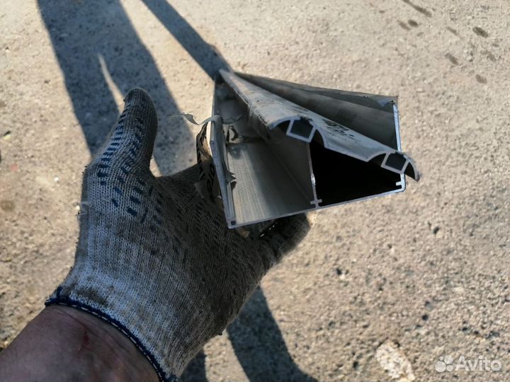 Комплектующие для шкафа купе Aristo. Кромка меб