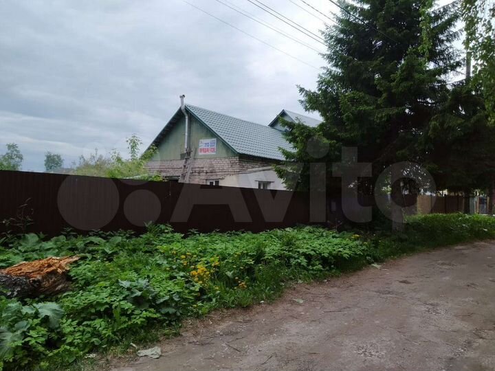 Коттедж 58 м² на участке 11 сот.