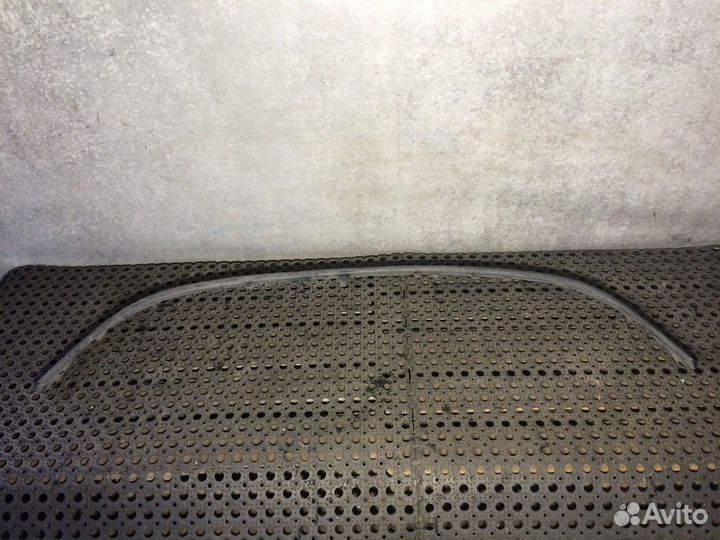 Спойлер бампера переднего Renault Fluence