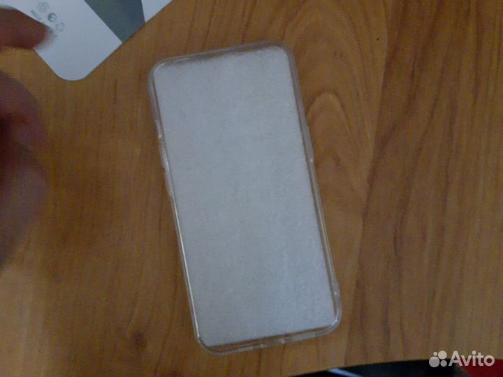 Чехол на iPhone 13