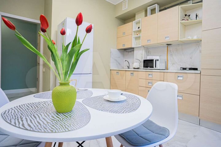 1-к. квартира, 42 м², 1/15 эт.