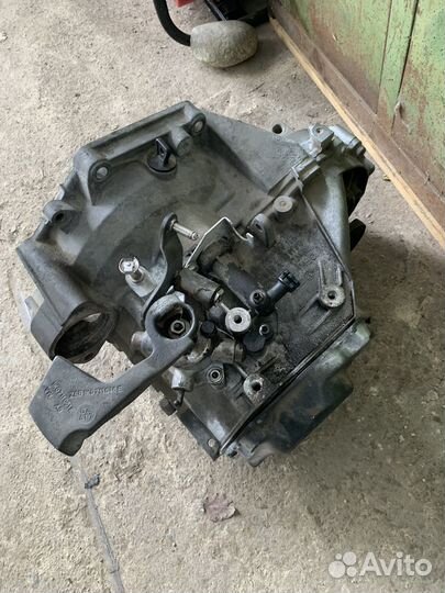 МКПП volkswagen caddy 1.9 дизель