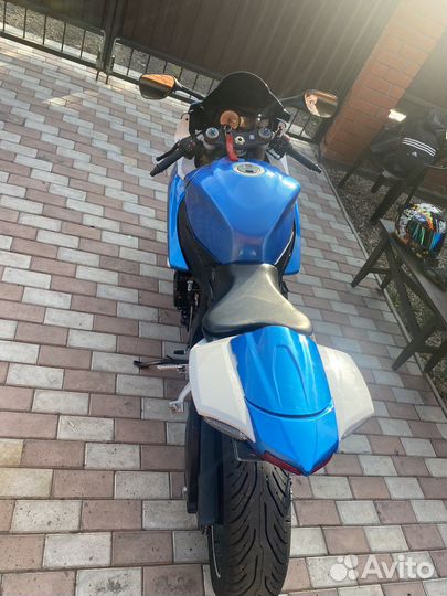 Suzuki gsx-r 600 k8