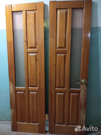 Двери межкомнатные из массива бу