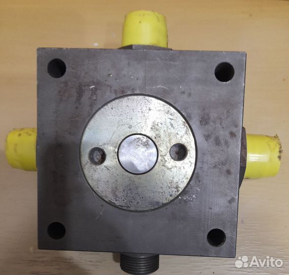 Hydac KH4-16SR-X-1112 кран шаровой 4-х ходовой