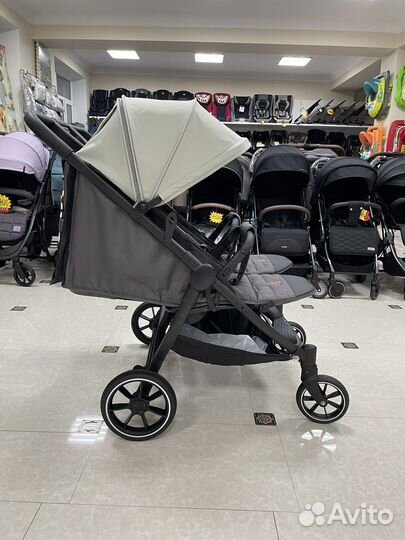 Коляска для двойни Sweet Baby новая