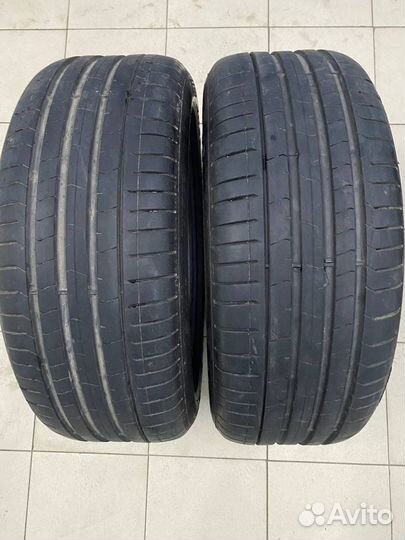 Pirelli P Zero PZ4 245/45 R18 100Y