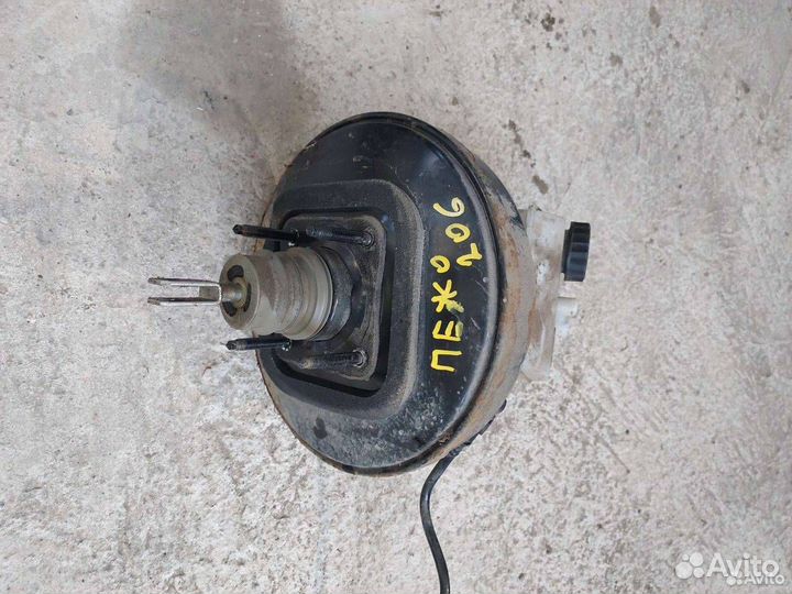 Вакуумный усилитель тормозов Peugeot 206