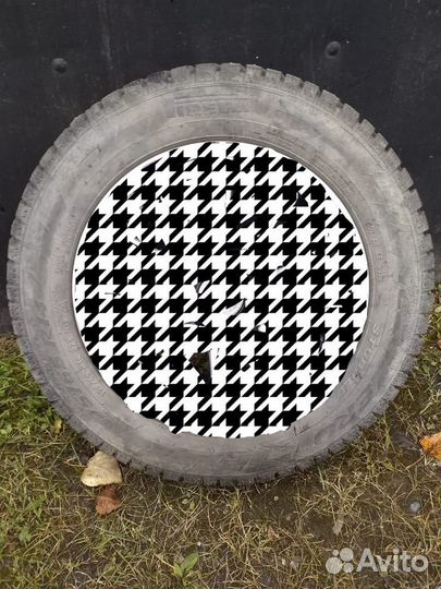 Pirelli Ice Zero 175/65 R14