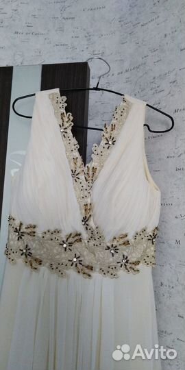 Вечернее платье