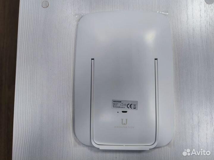 Зеркало для макияжа, с подсветкой, новое