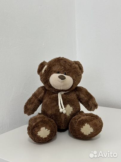 Плюшевый медведь