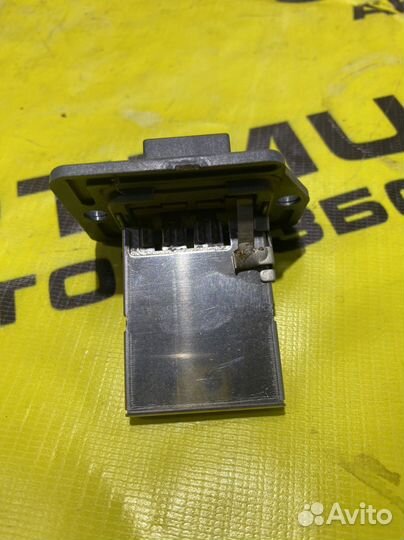 Реостат / Резистор печки Hyundai Matrix