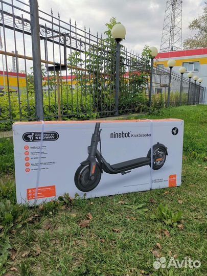 Электросамокат Ninebot KickScooter F40a. Новый