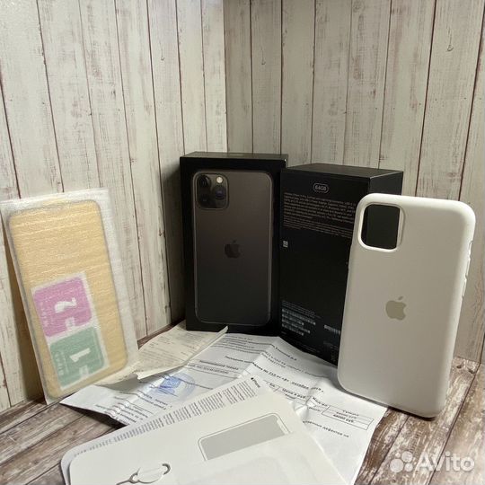 iPhone 11 Pro, 64 ГБ